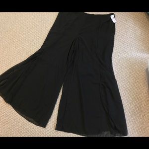 NWT black flowy pant/skirt